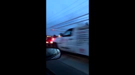 US motorists form huge lines for petrol ahead of Irma