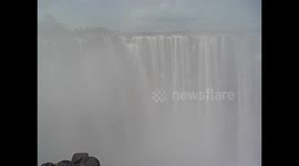 Zimbabwe. Zimbabue. Victoria Falls (8) Rainbow falls. 108m. 2016