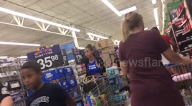 Massive crowds in stores as residents prepare for Hurricane Irma