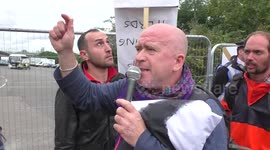Activist protest to Stop killing machines fair #DSEI outside Excel London