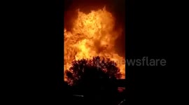 Huge inferno as fuel tanker explodes in China