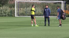 Shock horror! Lamela spotted at Spurs training