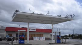 Hurricane Irma damages Gas Station    Summer Haven, FL