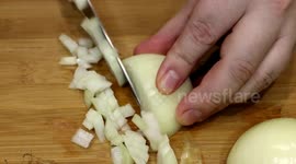 How to cut onion fast and easy