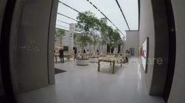 Apple Store Gets Ready For iPhone 8