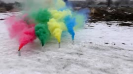 HOW TO MAKE COLORED SMOKE GRENADES