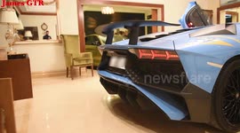 Lamborghini Aventador SV Revving inside House!