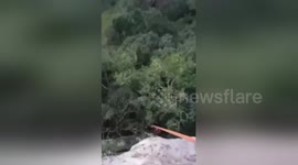 Newsflare Edit - Cliff rescue patient haulage
