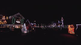 UK Street with Amazing Xmas Lights (Clip 4)