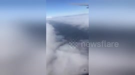 Newsflare Edit - Time Lapse video of plane landing at Stansted Airport