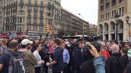 Altercation between demonstrators in Placa de Catalunya