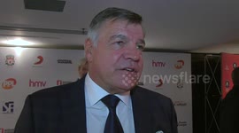 Legends pay tribute to Steven Gerrard's career
