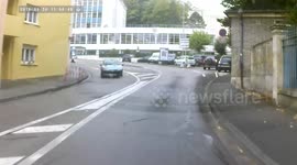Bad driving France 041