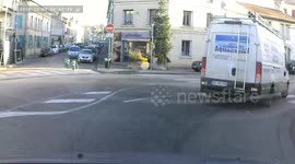 Bad driving France 051