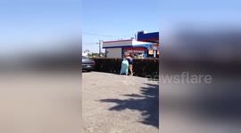 Newsflare Edit - Hoes fighting on Long Beach blvd. Only in Compton