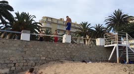 Wait for it ! Violent fail