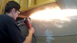 How to remove a screw with a grinder