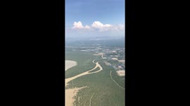 Timelapse of flight landing in Thailand