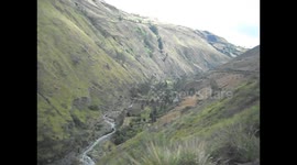 Ecuador. Alausí-Sibambe. Tren Nariz del Diablo. Toma 1. 2014 Zig zag train. Most difficult railway to build