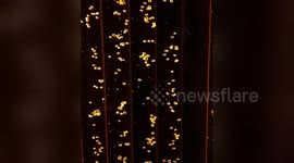 Newsflare Edit - Gold bubbles