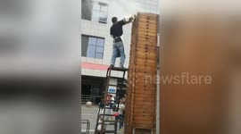Chinese couple produce the most ridiculous tower of steamed buns
