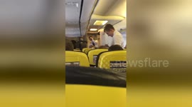 Newsflare Edit - The must enthusiastic Ryanair Flight attendant!