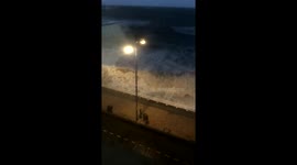 Waves in Aberystwyth just after high tide #StormOphelia https://t.co/nBo45fmQtp