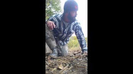 US outdoors man eats wild raisins and promptly vomits