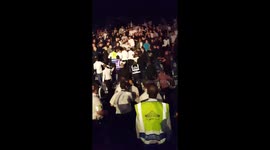 The part 2. We decided to leave after this..! What a night! https://t.co/7crfbapqO2