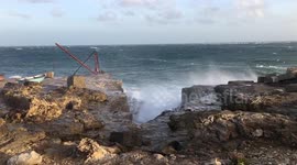 Blow hole at Portland Bill