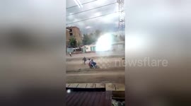Newsflare Edit - Togolese troops hunt men in their homes