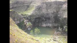 Venezuela. Great savanna. Tepuy mountain and waterfall.  La gran Sabana. Vistas tepuy y cascada (5)