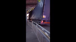 yet again another bridge strike harlaxton road grantham by lorry