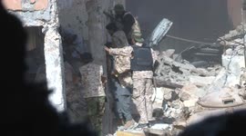 GNA Libyan forces rescuing ISIS child 1