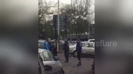 Newsflare Edit - Crazy Road Rage Fight in Romford
