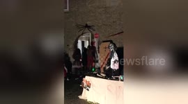 Newsflare Edit - Best Halloween house Ever