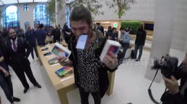 'Hey Siri, how's the weather today?' Man first in line sets up his new iPhone X