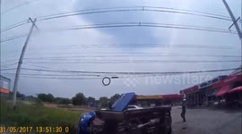 Dramatic high speed police chase catches runaway drugs suspect