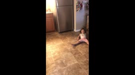 Toddler Gets Scared When she Finds Pennywise in the Fridge