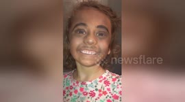 Newsflare Edit - Little girl is shocked when she sees her makeup