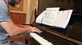 YouTuber Viva Frei doing some piano improv