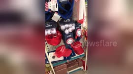 Newsflare Edit - Poundland (Barking) supporting Donald Trump