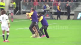 Security guard tackles streaker at All Blacks match in most brutal way possible