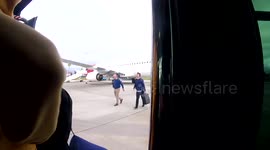 Passenger's Unbelievable Mad Dash across Tarmac at Edinburgh Airport