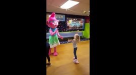 Adorable Moment Girl Spots Poppy the Troll!