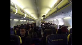 Harlem shake on a plane