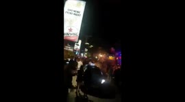 Australian tourists fighting in Bali as Mount Agung volcano erupts