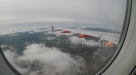On approach to Manchester airport with EasyJet