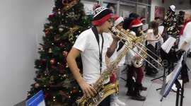 Plaza Pointe Claire School Band Dec 1 2017