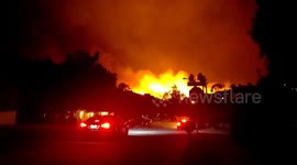 Ventura wildfire like scene 'from a movie' as thousands evacuate